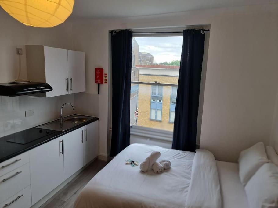 Chic & Modern Studio In Caledonian Rd Londres Extérieur photo